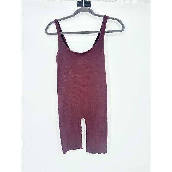 FP Free People MOVEMENT Biker Short One Piece Size M/L Burgundy Sexy Active Gym - Picture 1 of 7
